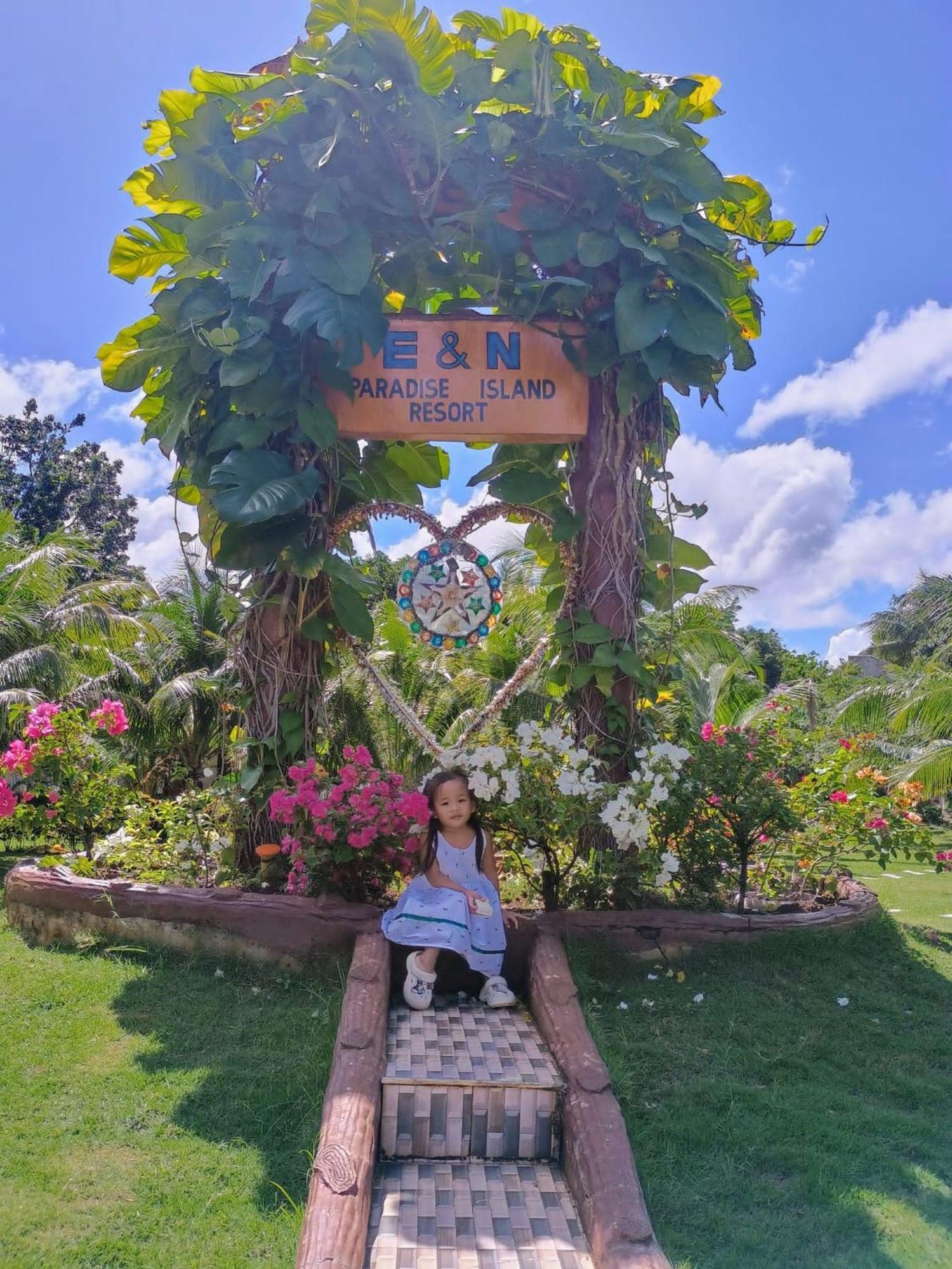 E&N Paradise Island Resort Siquijor Exterior foto